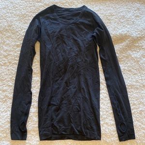 Lululemon Swiftly Tech long sleeve